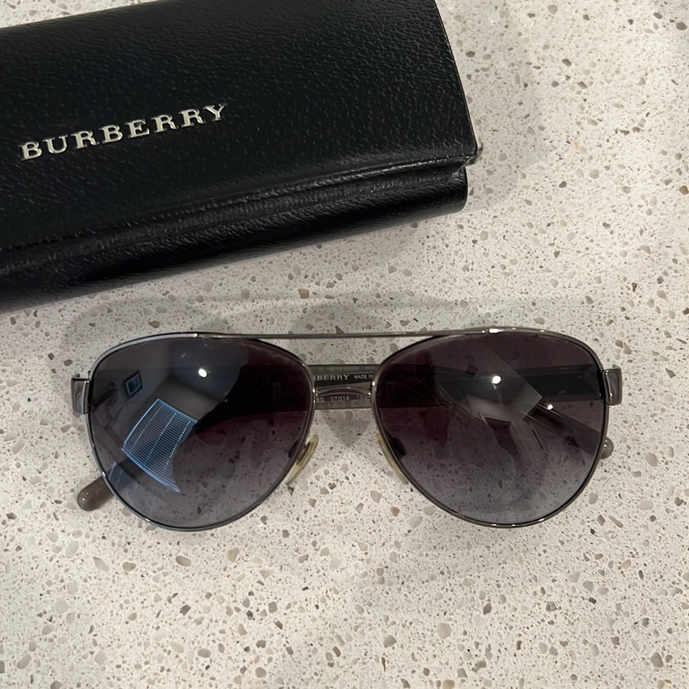 Black Burberry aviator sunglasses
